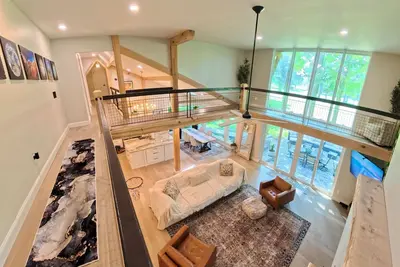 Image de Golfer & Beach Paradise! 5 bedroom home-Ping Pong Table-Ev Charger-Wild Horses!