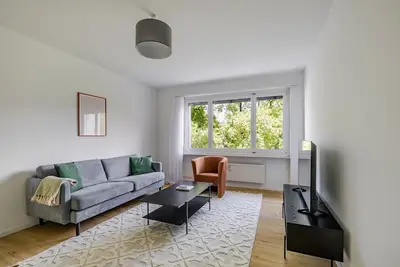 Image de Blueground | Basel-Vorstaedte, view, nr Rhine