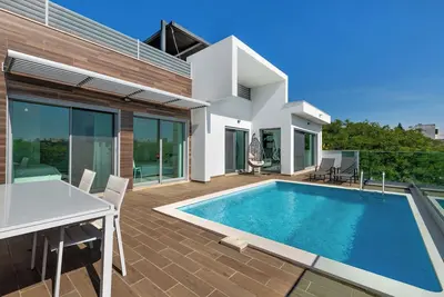 Image de Linda V3 Lote 67 - Vip Properties by Interhome