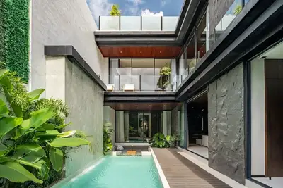 Image de Alex Villas Grey and White