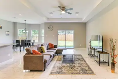 Image de 11 Mi to Dtwn Houston: Family Home w/ Yard