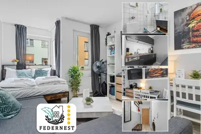 Image de Smal but cosy apartment for 4 People /Families / Exhibition /Messe