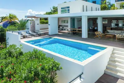 Image de Luxury villa up to 8 people, great views! Close to Jan Thiel & Mambo.