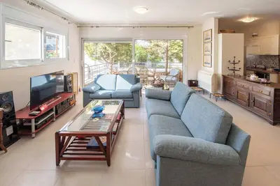 Image de Eugenia’s Getaway by the Beach – Diminio Escape