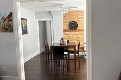 Image de Charming 3br Near Osu & Downtown Columbus Fast WiFi & Ac