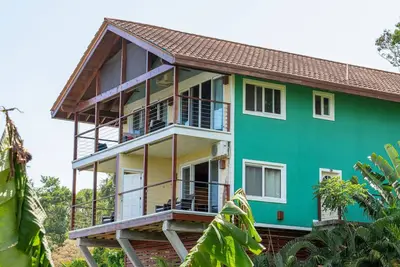 Image de Luxury King Suite w/Pool ocean views  beach short walk West Bay  West End