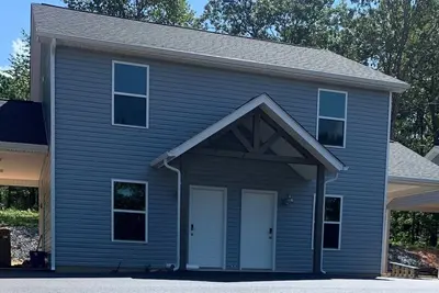 Image de Charming 2-bedroom townhome in Benton with Ac