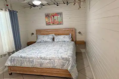 Image de Charming 2-bedroom house with WiFi, Ac in delightful Marathon