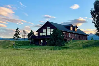 Image de Larkin Lodge-4 bedroom home-Flathead Valley Montana-Unparalleled Mountain Views