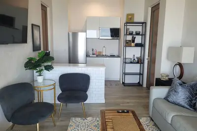 Image de Ocean Sunsets Charming 1 bedroom cottage with forever ocean views!