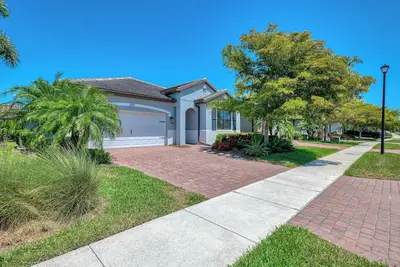 Image de 2-bedroom house in Venice-Wellen Park - Short-Term Rental - 2 Months Minimum