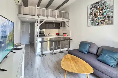 Image de Lx154 Loft rénové, lumineux - plein centre Cannes