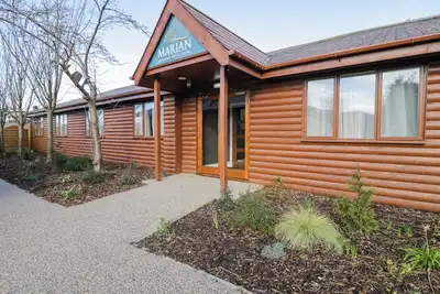 Image de Twin Hotel Room, romantic, character holiday cottage in Dyserth