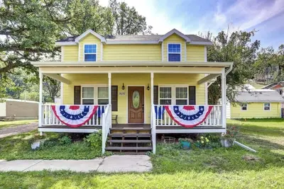 Image de Grandma Goodnight's - 3 Miles from Mt-Rushmore with a hot tub and a game room!