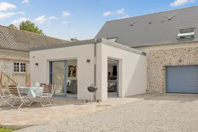 Image de Superbe maison à Créances avec WiFi