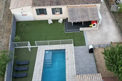 Image de Villa l'oasis du Pont dans le sud de la France! Piscine et au calme. . .