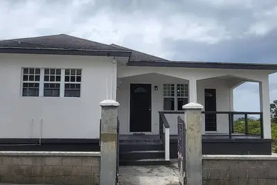 Image de Charming 2-bedroom apartment in New Castle with WiFi, Ac and full laundry