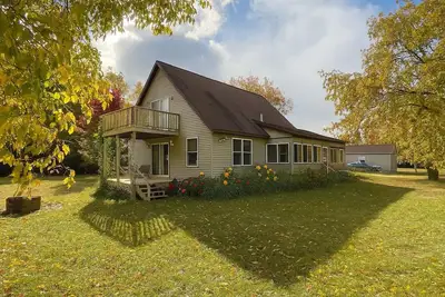 Image de Charming home near Skii Resorts, great for hunting trips, kayaking, hiking & Orv