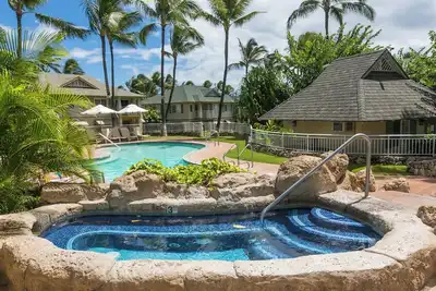 Image de Kai Lani 3d Oceanfront ground floor with direct access to the beach
