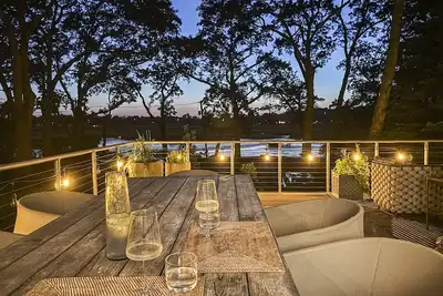 Image de New! Shore Haven: Private Island Retreat w/ Sauna & Long Island Sound Views