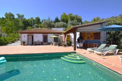 Image de Belle villa andalouse avec piscine privée et vue imprenable