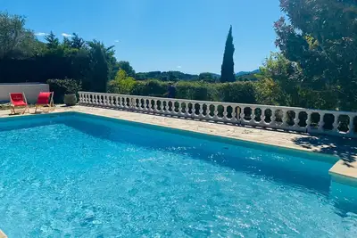 Image de Villa idéale pr famille ou 2 couples d'amis. Grande piscine, cuisine extérieure