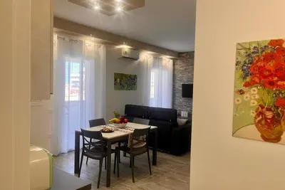 Image de Van Gogh House