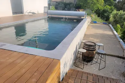 Image de Villa récente avec piscine privée, panorama exceptionnel