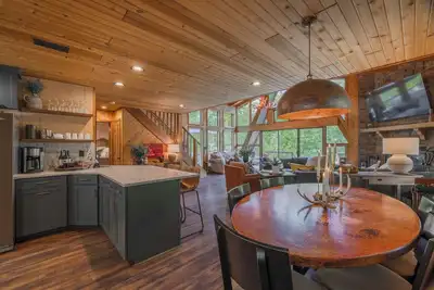 Red Fox Lodge by Innsbrook Vacations!