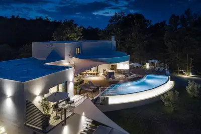 Image de Vila Viktor Tireli premium and private Spacious 7-bedroom  Villa in Istra