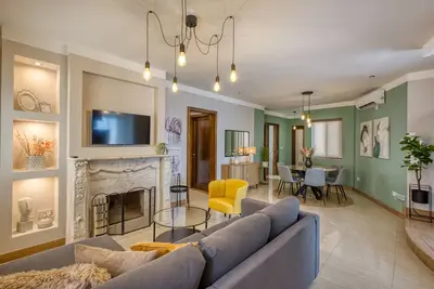 Image de 3bedroom house with jacuzzi and roof terrace Vfra1-1