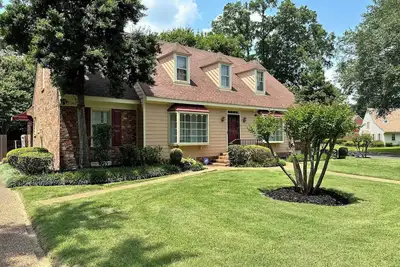 Image de Memphis Blues Oasis with Pool