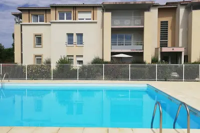 Image de Beau T3 Bergerac avec piscine