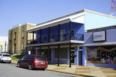 Image de Charming 2br/2ba Downtown Fulton – Stylish Balcony & Modern Southern Vibes