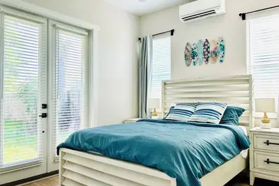 Image de Charming Coastal Cottage near Downtown Pensacola