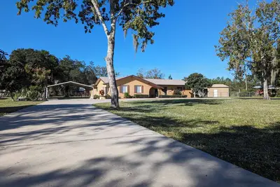 Image de We Need Space