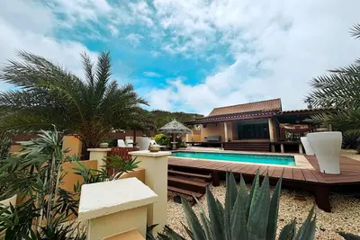 Image de Villa Autentico Aruba w/h pool in Santa Cruz