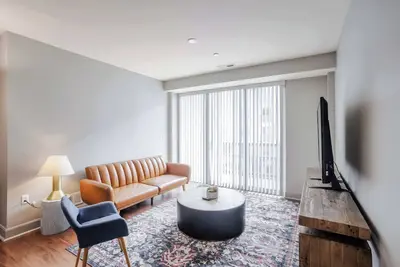 Image de CozySuites at the Banks gym, pool 13