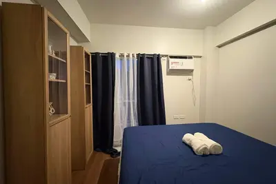 Image de Modern 2br near Naia & buses w/ balcony and fast WiFi in Central Manila