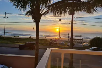 Image de Charming apartment on the seafront