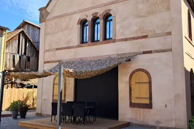 Image de La cour cachée