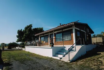 Image de Merlot Cabin With Panoramic Vineyard View in Quinta Sofia Valle de Guadalupe