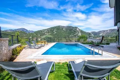 Image de Dadya Marmaris 3 - Peaceful Villa with Private Pool & Forest View -Near Marmaris