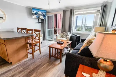 Image de Ml244 Mountain View Ez Parking WiFi Near Village