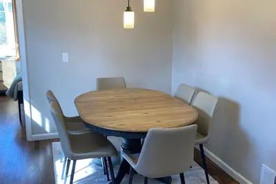 Image de Charming 2-bedroom cottage with WiFi, Ac in lovely Pella