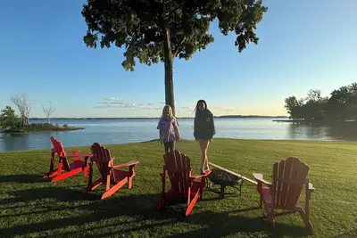 Image de Wolfe Island Escape for all seasons or time of year. Over 10 acres to explore!