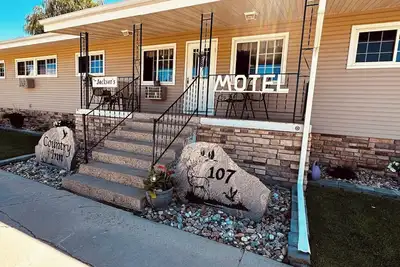 Image de Country Inn Motel - Charming 11 room motel with Ac, WiFi located in Bison, Sd.