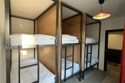 Image de 6 bed room izy stay by Zazi