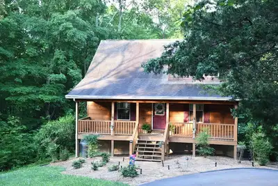 Image de The Whispering Pine At Dale Hollow Lake Tn - Lakehouse Close To 3 Marinas