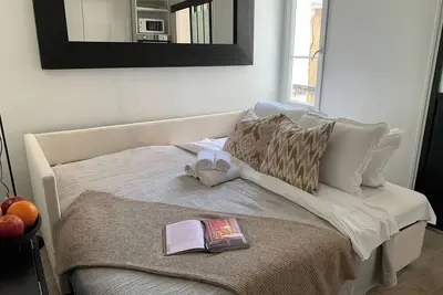Image de Appartement 1 chambre cosy près de la Seine – Au cœur du Paris historique